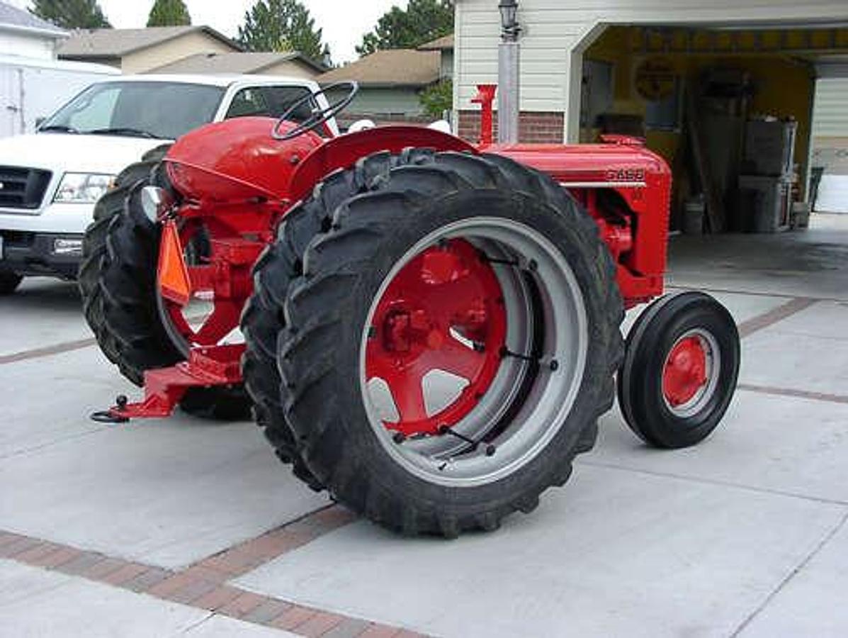 Used 1947 Case VAC Show Tractor