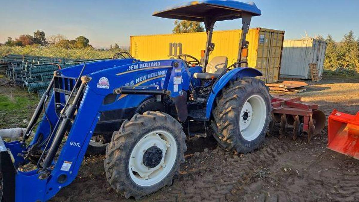 Used 2018 NEW HOLLAND Workmaster 70