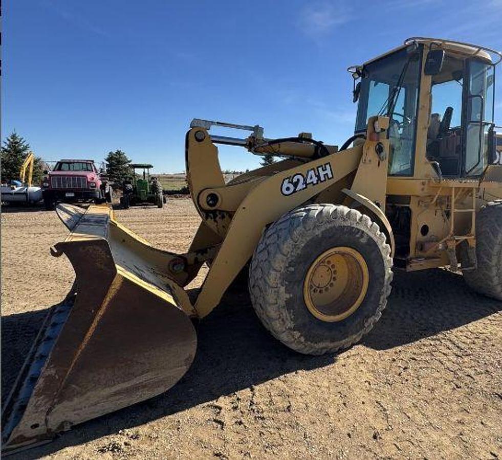 Used 1999 JOHN DEERE 624H