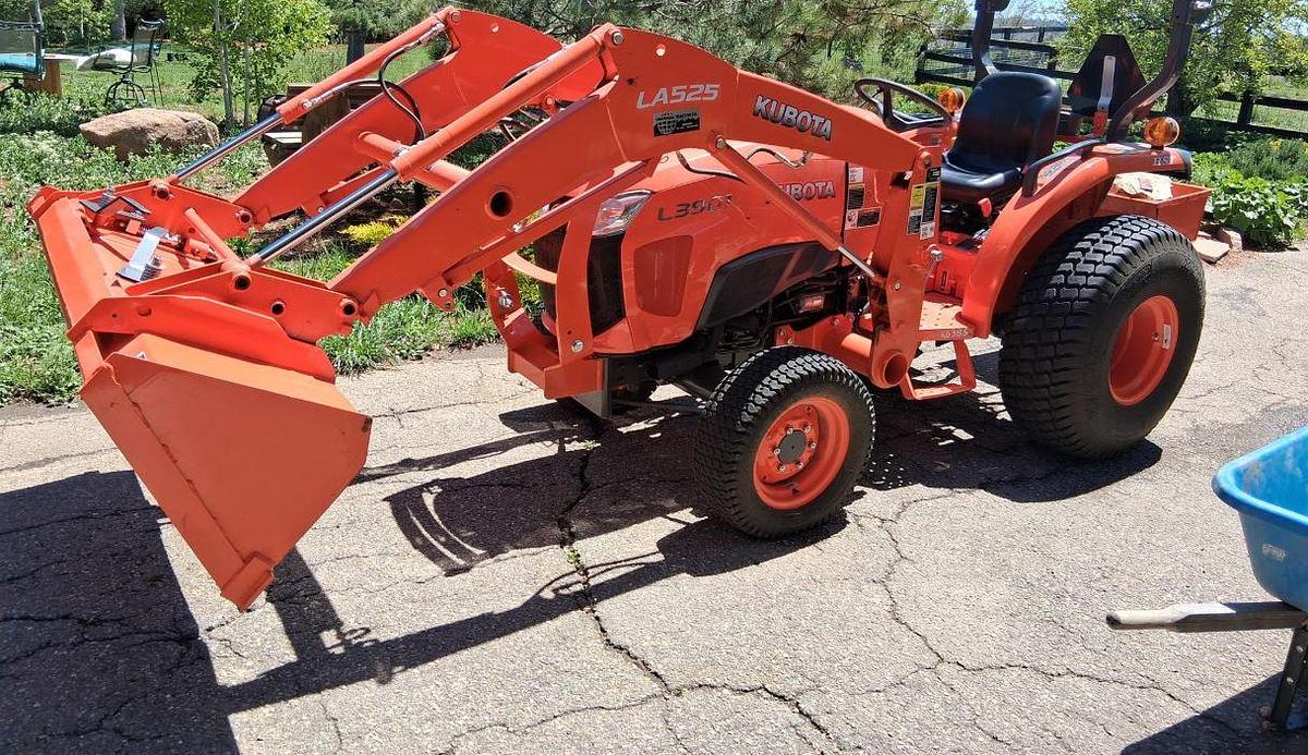 Used 2018 Kubota L3901HST
