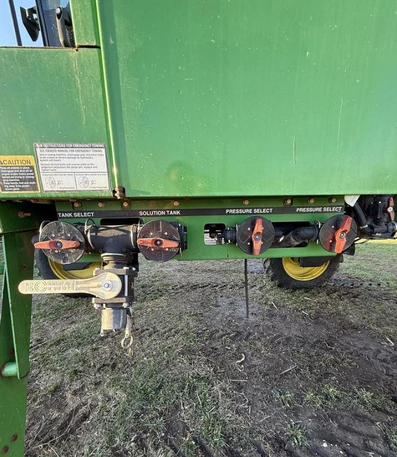 Used 2000 John Deere 4700