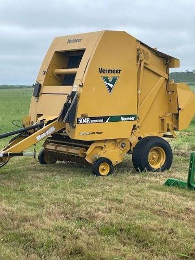 Used 2020 VERMEER 504R Signature