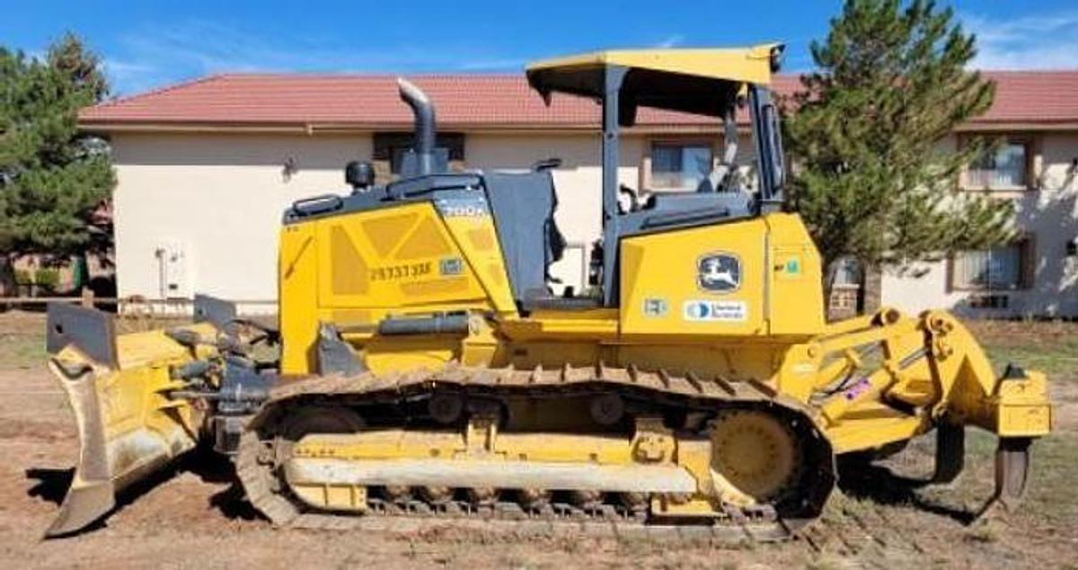 Used 2016 DEERE 700K