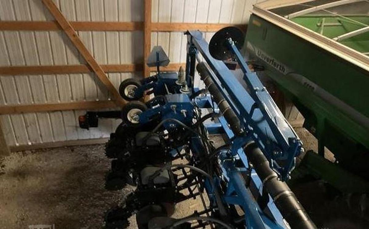Used 2019 Kinze 3600ASD