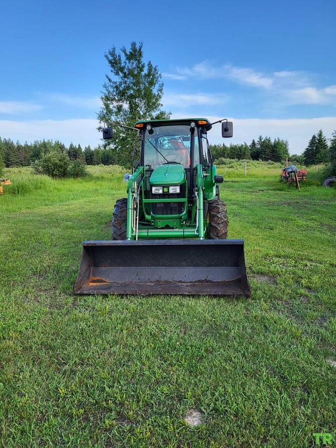 Used 2014 John Deere 5075m