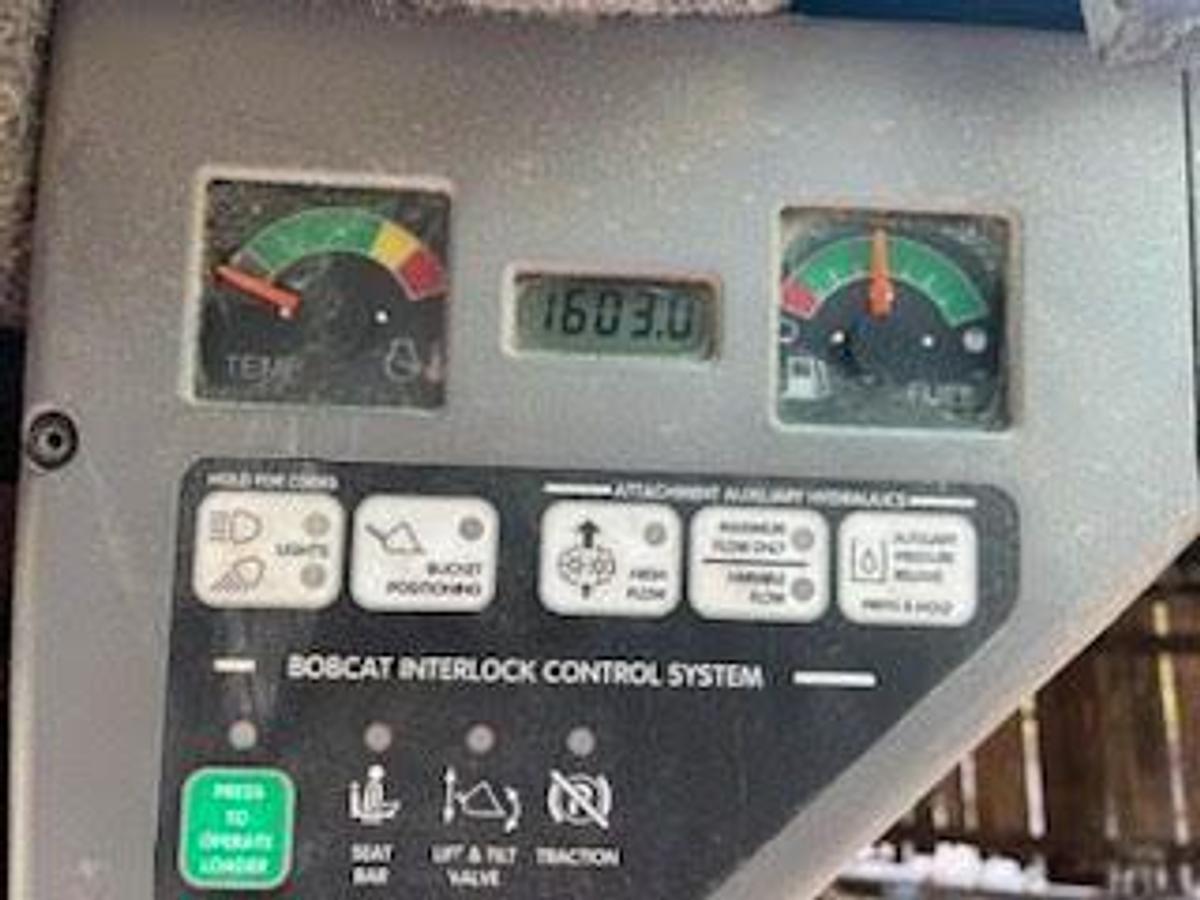 Used 2005 Bobcat S160