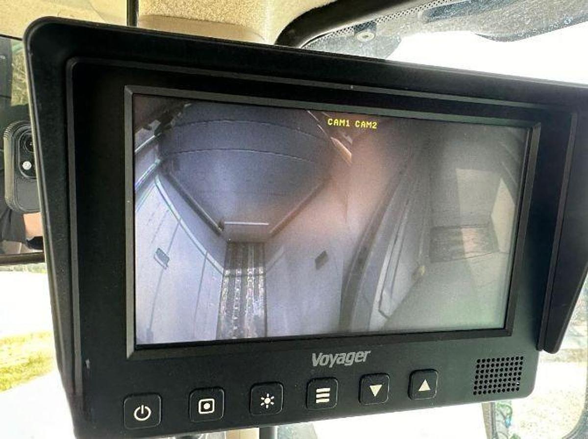 Used 2021 JOHN DEERE R4038