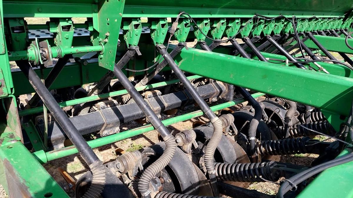 Used 2003 JOHN DEERE 1590&1560 Attached With Houck Hitch