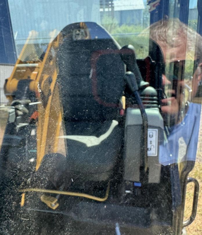 Used 2023 Caterpillar 302 CR