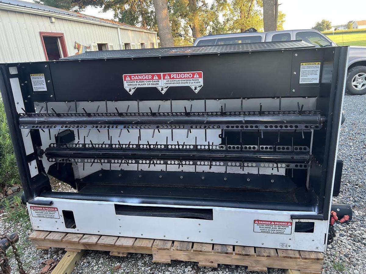 Used 2023 Mulch Mate DS1000 Commercial Mulch Installation System