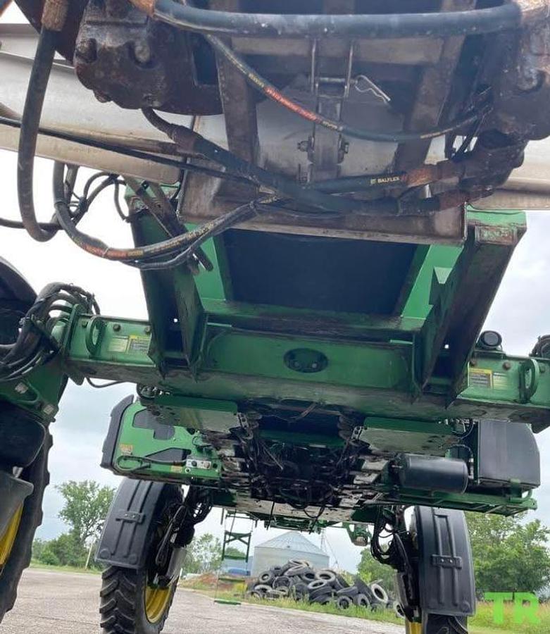 Used 2019 John Deere R4038 Self-Propelled Sprayer