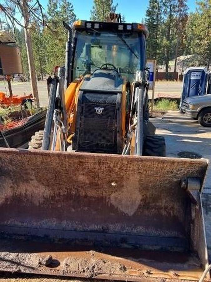 Used 2008 Case 621D