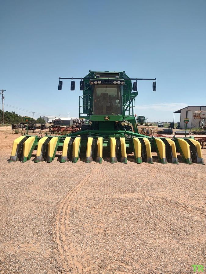 Used 2010 John Deere 7460 Cotton Stripper