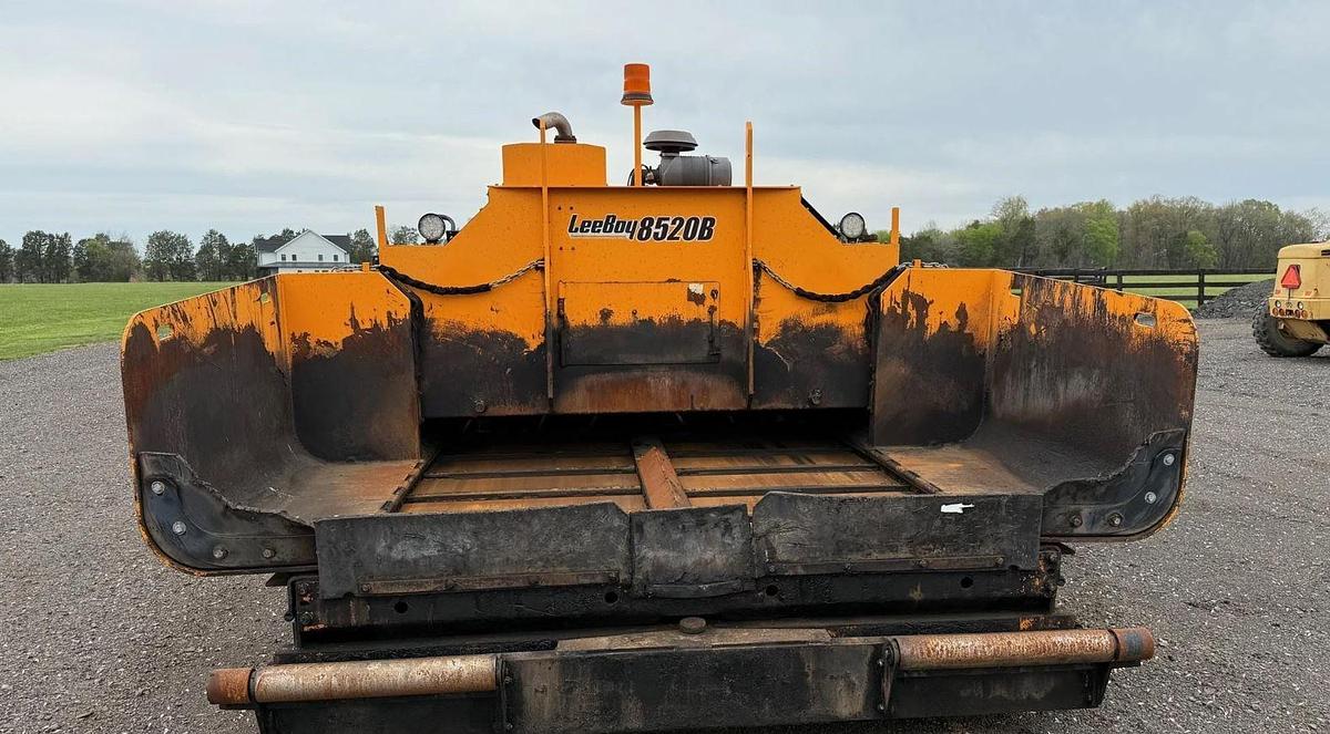 Used 2020 LeeBoy 8520B Paver
