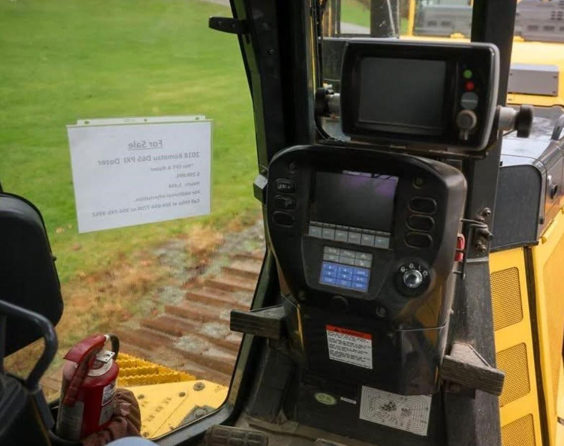 Used 2019 Komatsu D65PXi-18 Dozer