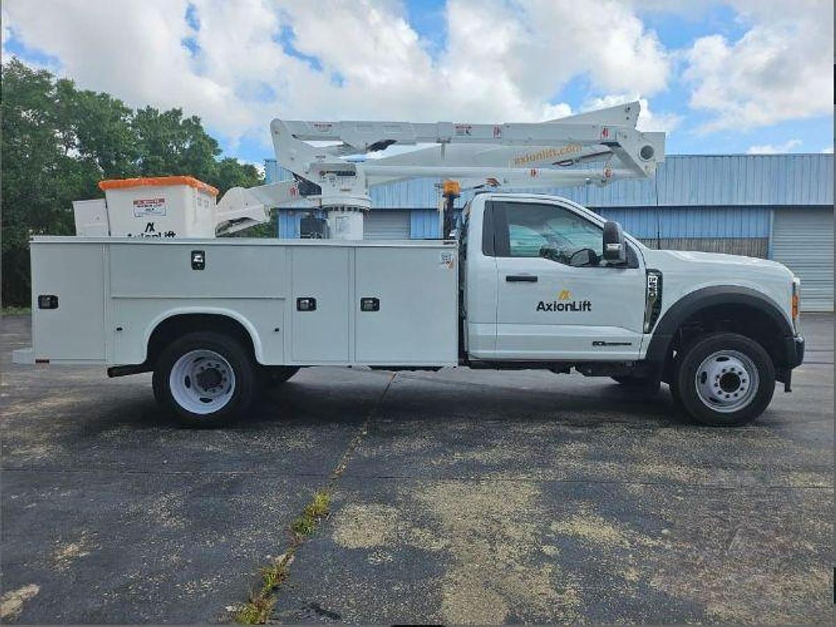Used 2023 Ford F550 With Mounted On 2023 Axionlift AT4313L