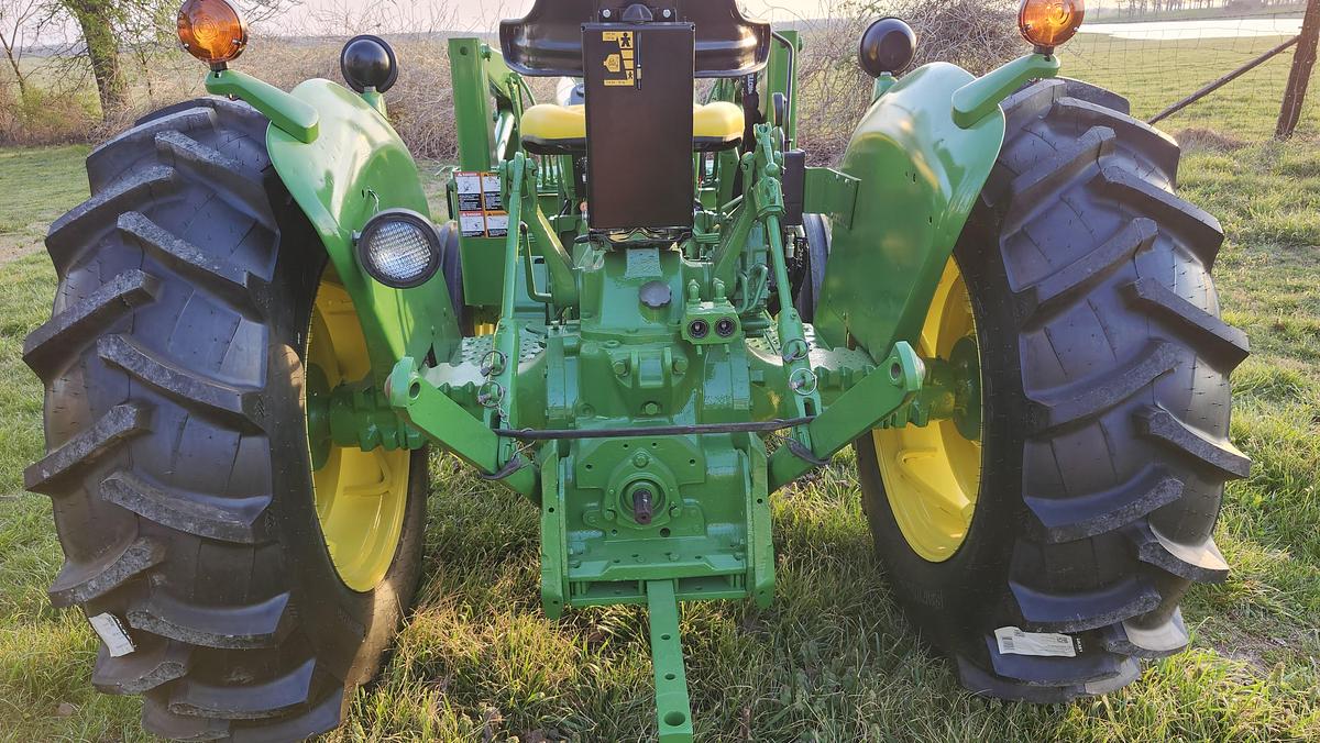 Used 1978 John Deere 2040 Diesel