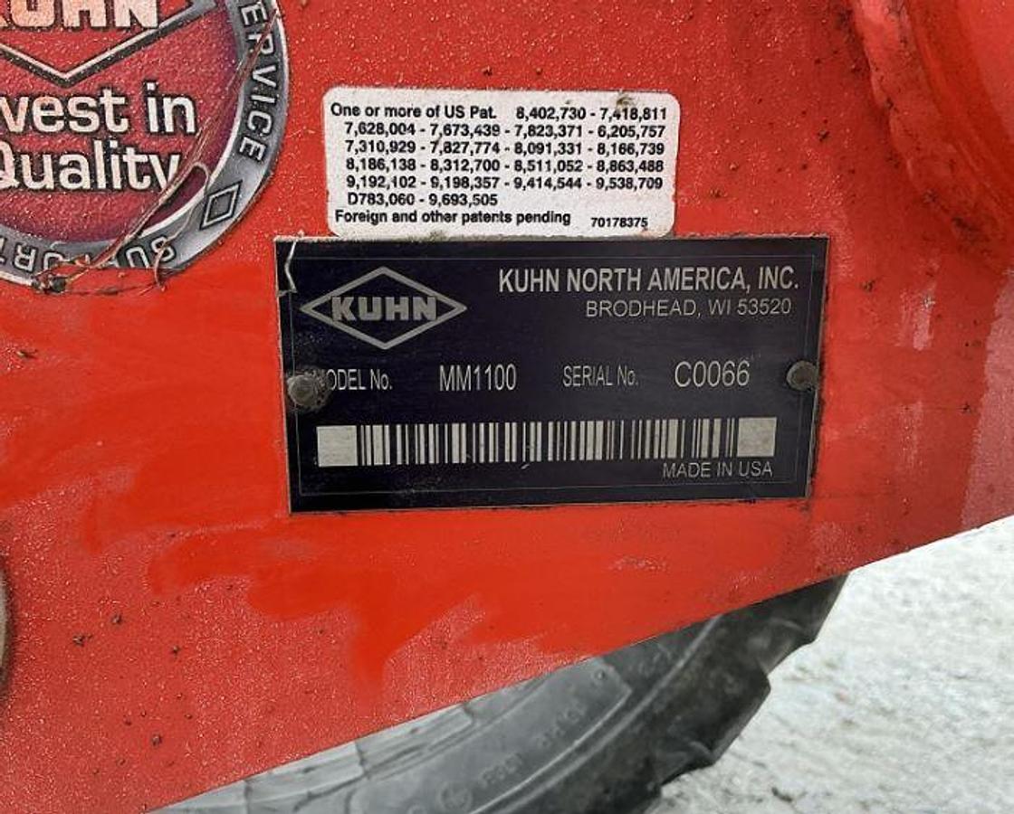 Used 2020 Kuhn Merge Maxx 1100