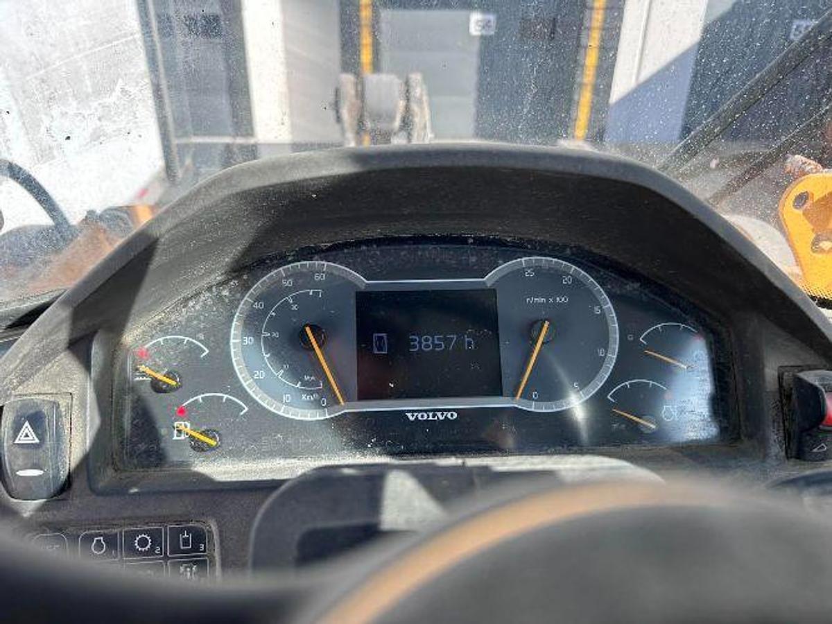 Used 2018 Volvo L70H