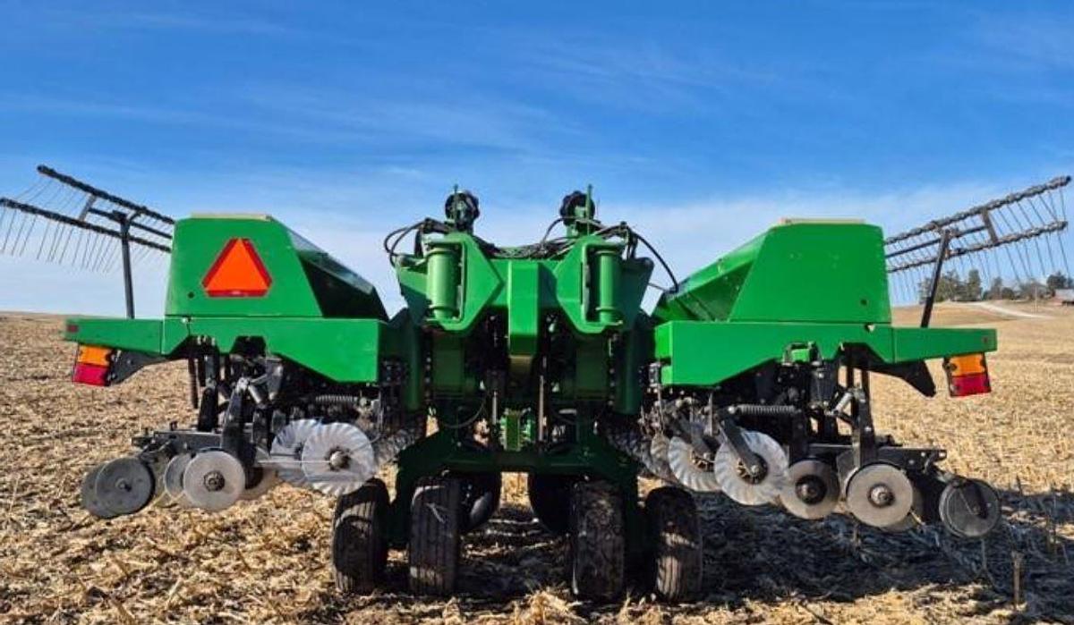 Used 1995 Great Plains 2410NT