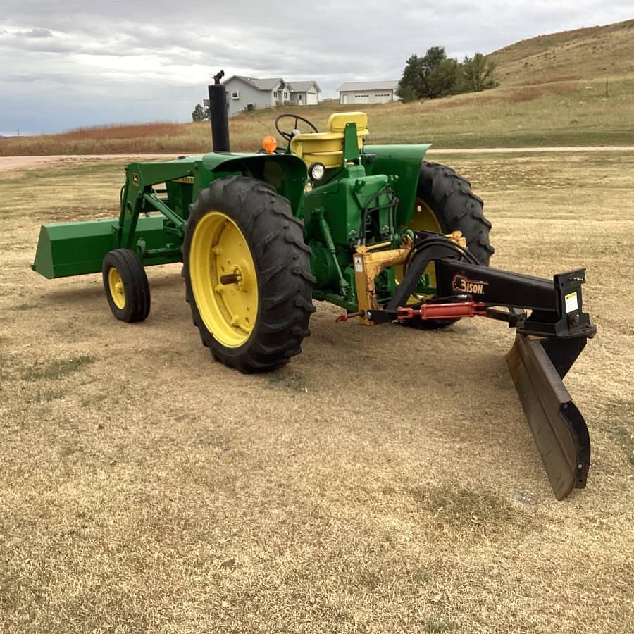 Used 1970 John Deere 2520