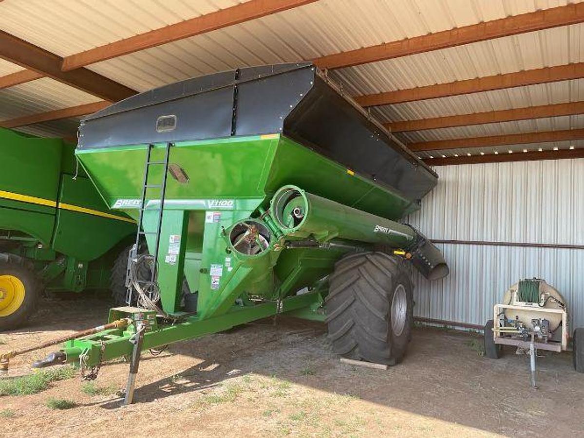 Used 2018 Brent V1100 Grain Cart