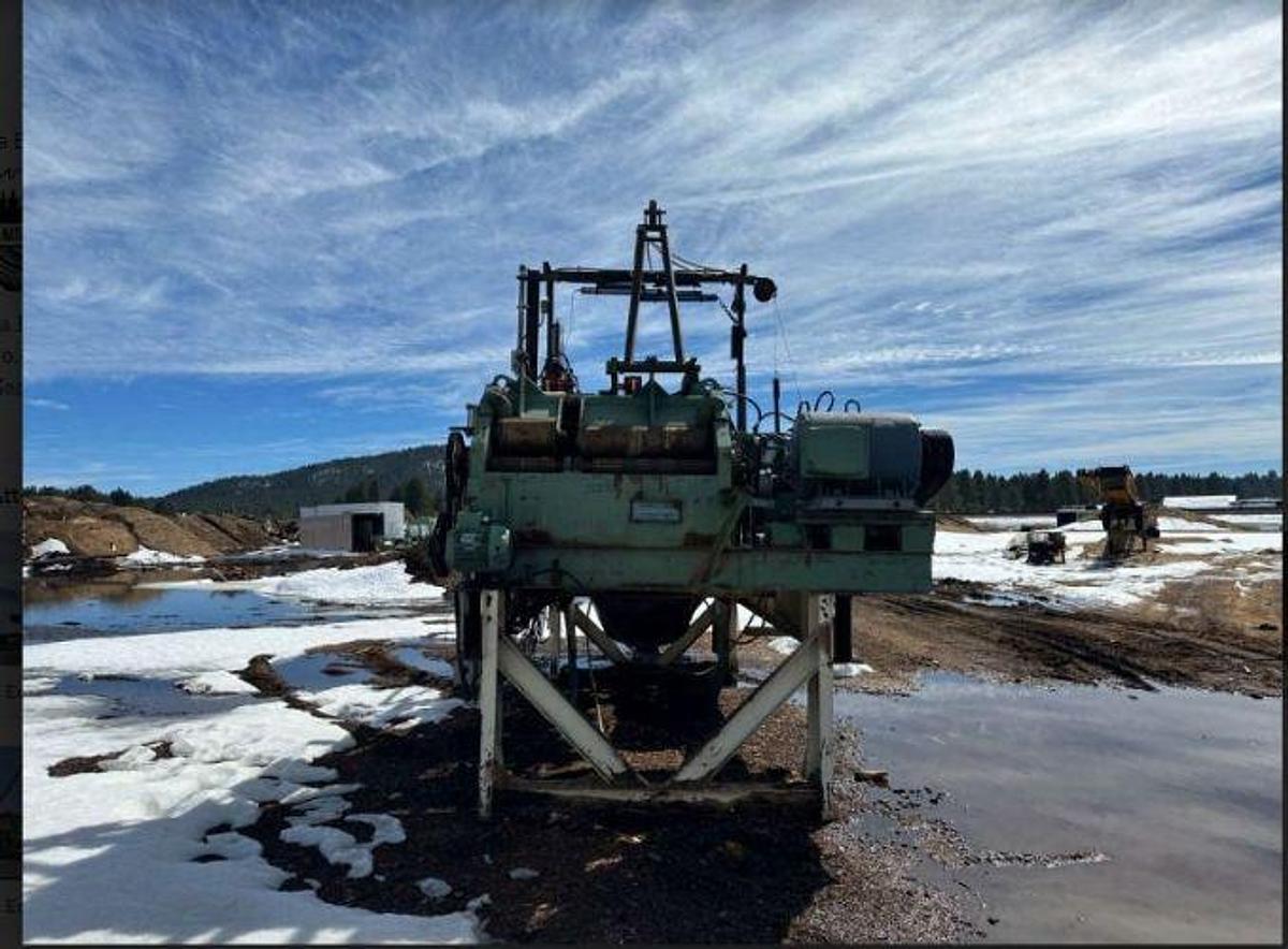 Used 8in Edger 200 hp