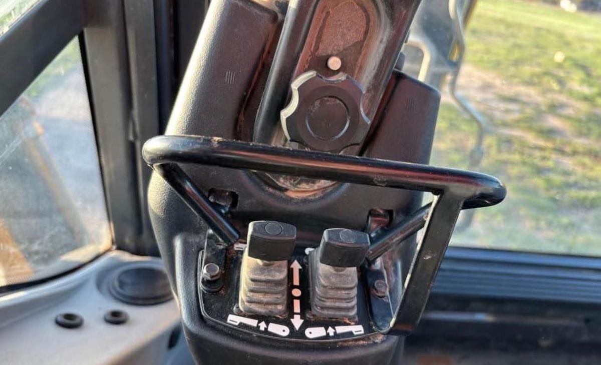 Used 2020 New Holland B95C