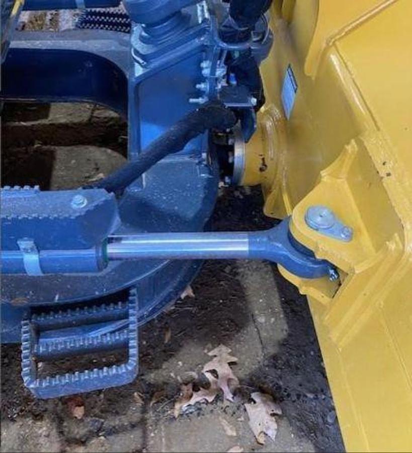 Used 2022 JOHN DEERE 450K LGP