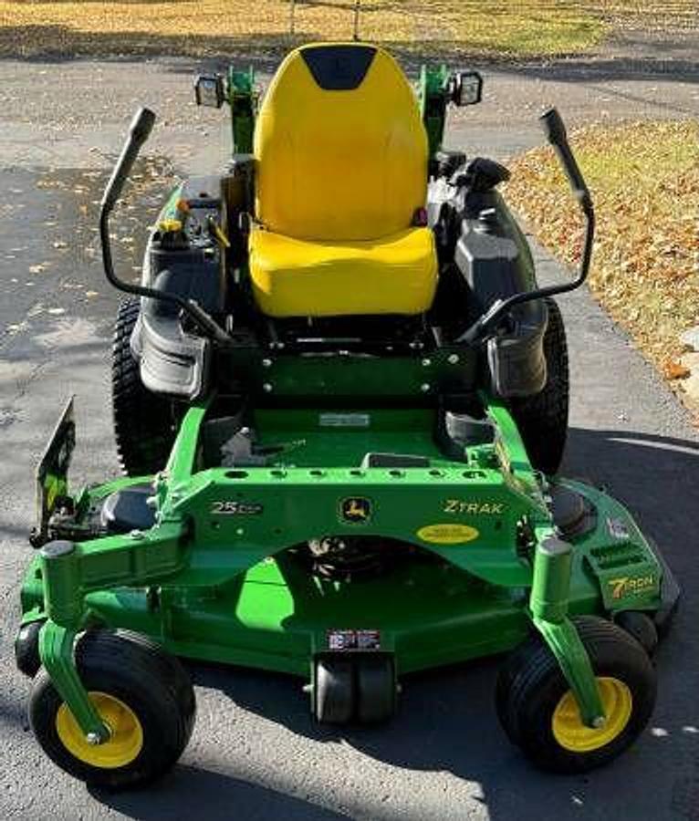 Used 2022 JOHN DEERE Z950R