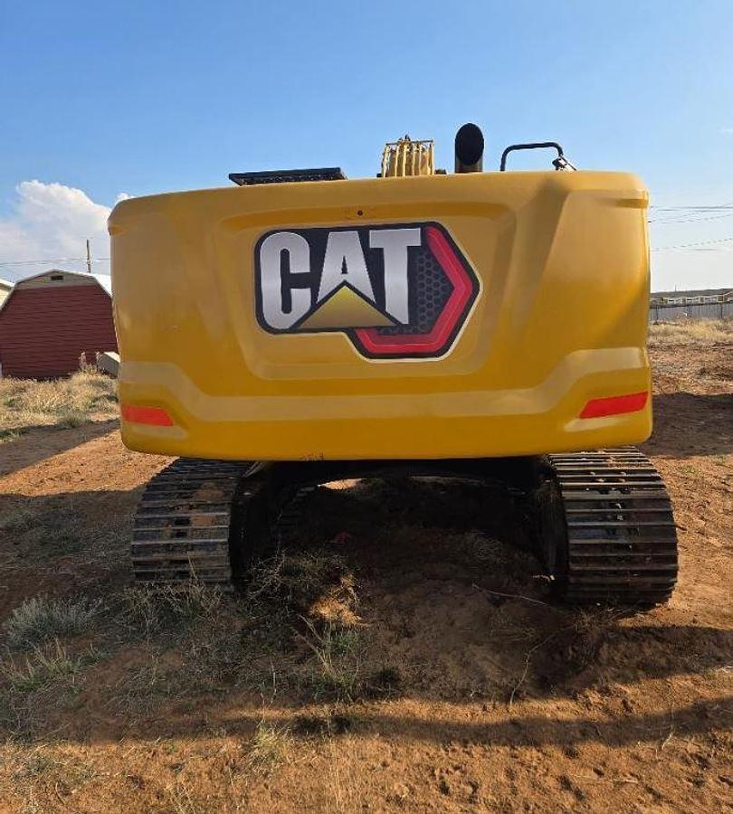 Used 2021 Caterpillar 330