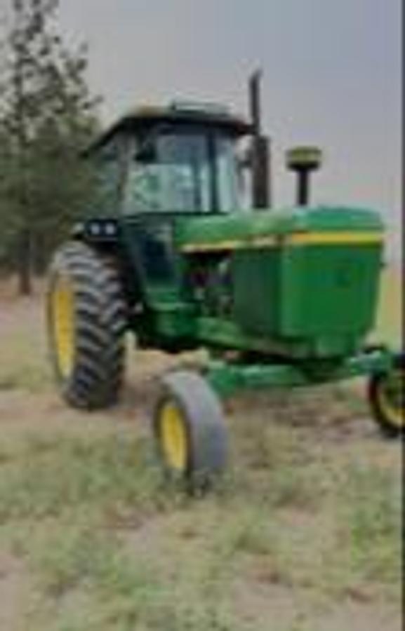 Used 1981 John Deere 4240 Tractor