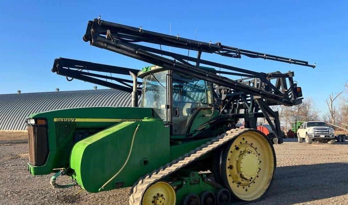 Used 1999 John Deere 8400T