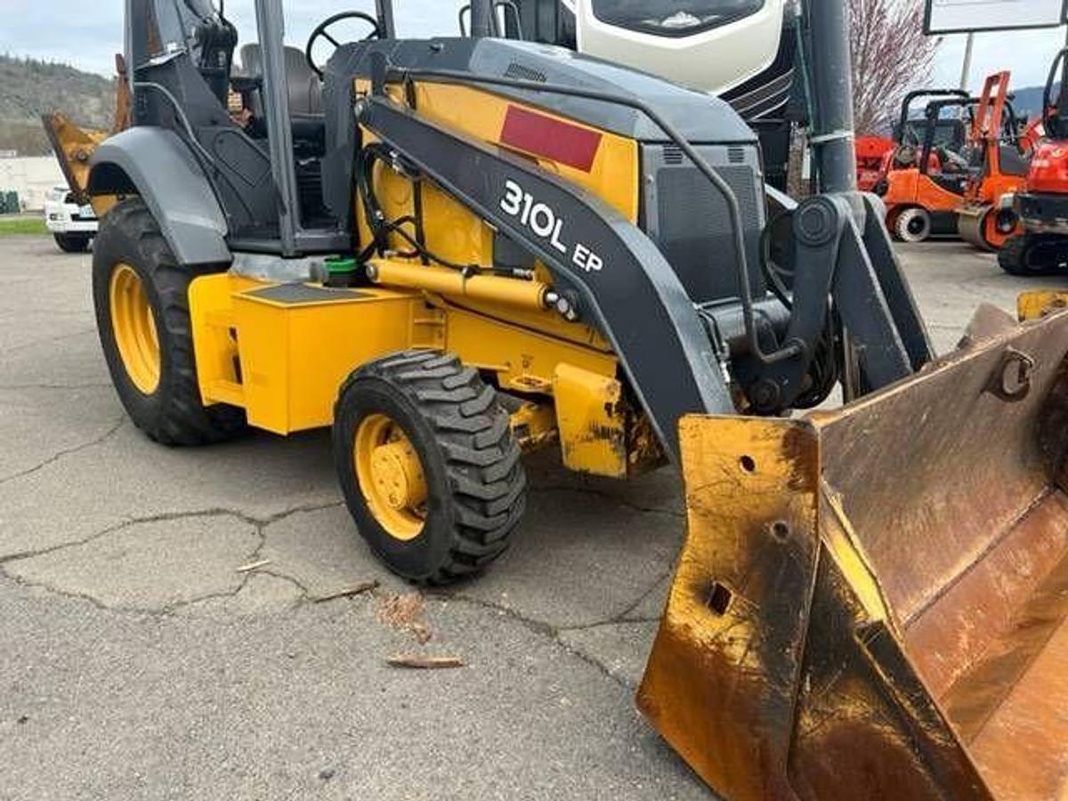 Used 2017 Deere 310L Turbo