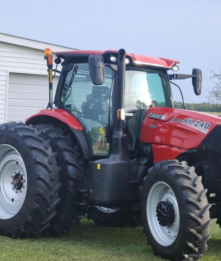 Used 2022 CASE IH PUMA 240 AFS CONNECT CVX Tractor