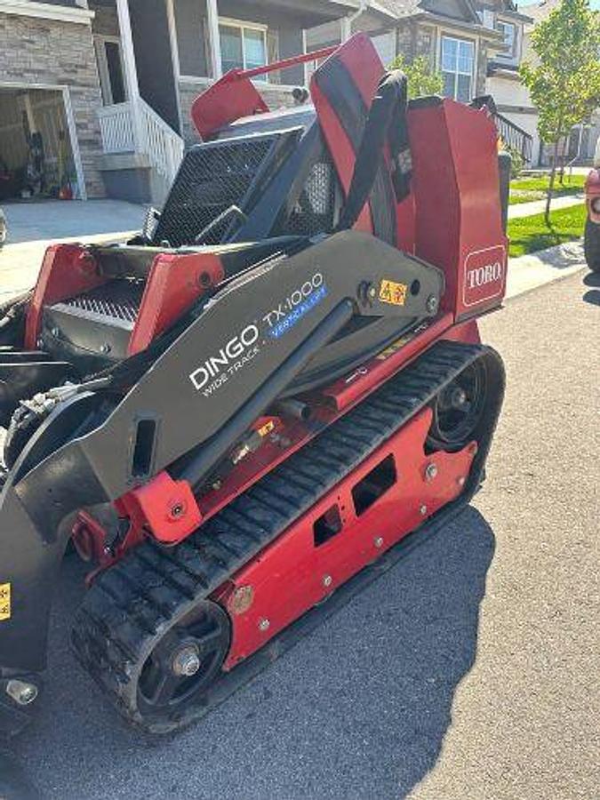 Used Unknown TORO Dingo TX1000 Wide Track