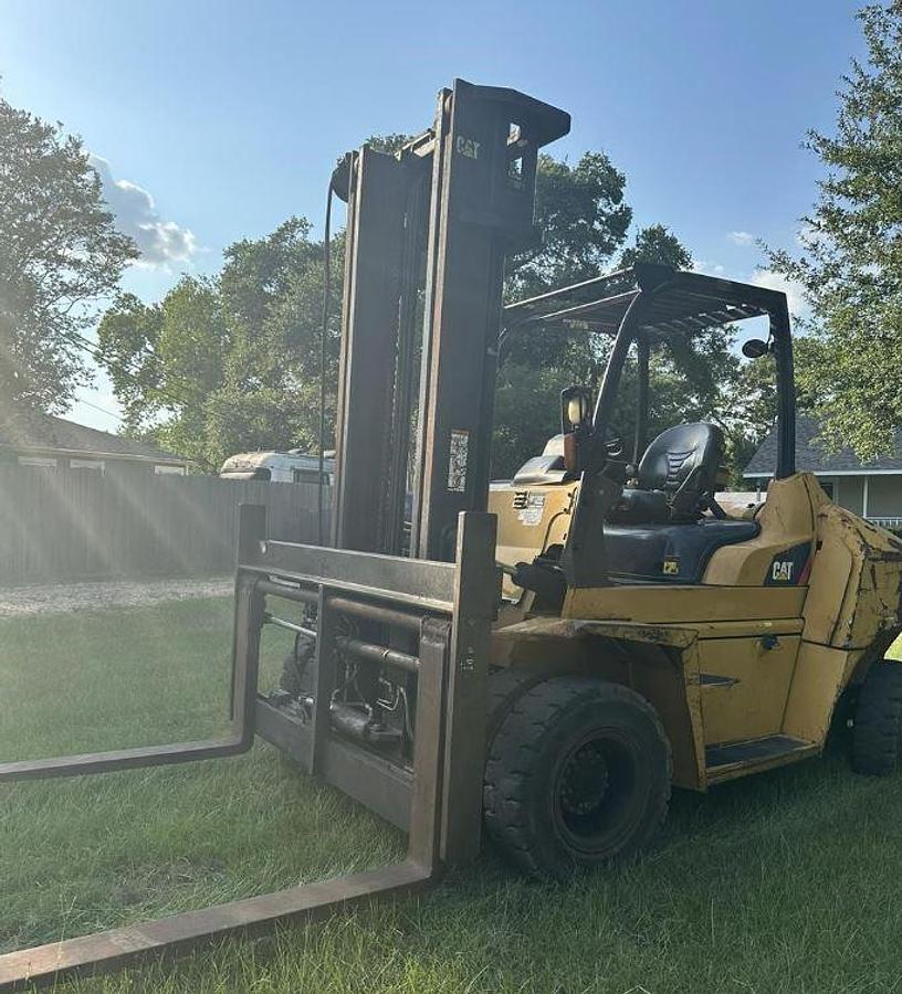 Used 2016 CATERPILLAR DP70N Forklift