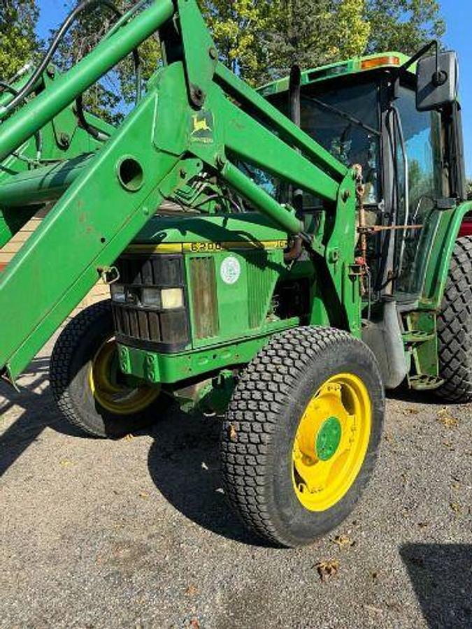 Used 1995 JOHN DEERE 6200