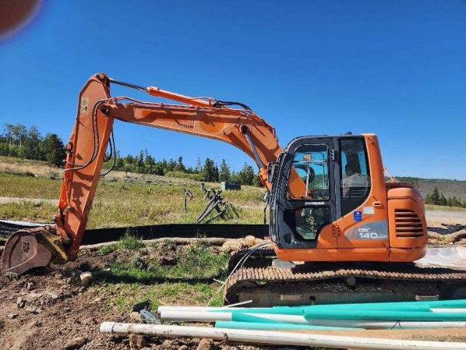 2016 Doosan DX140LCR-3
