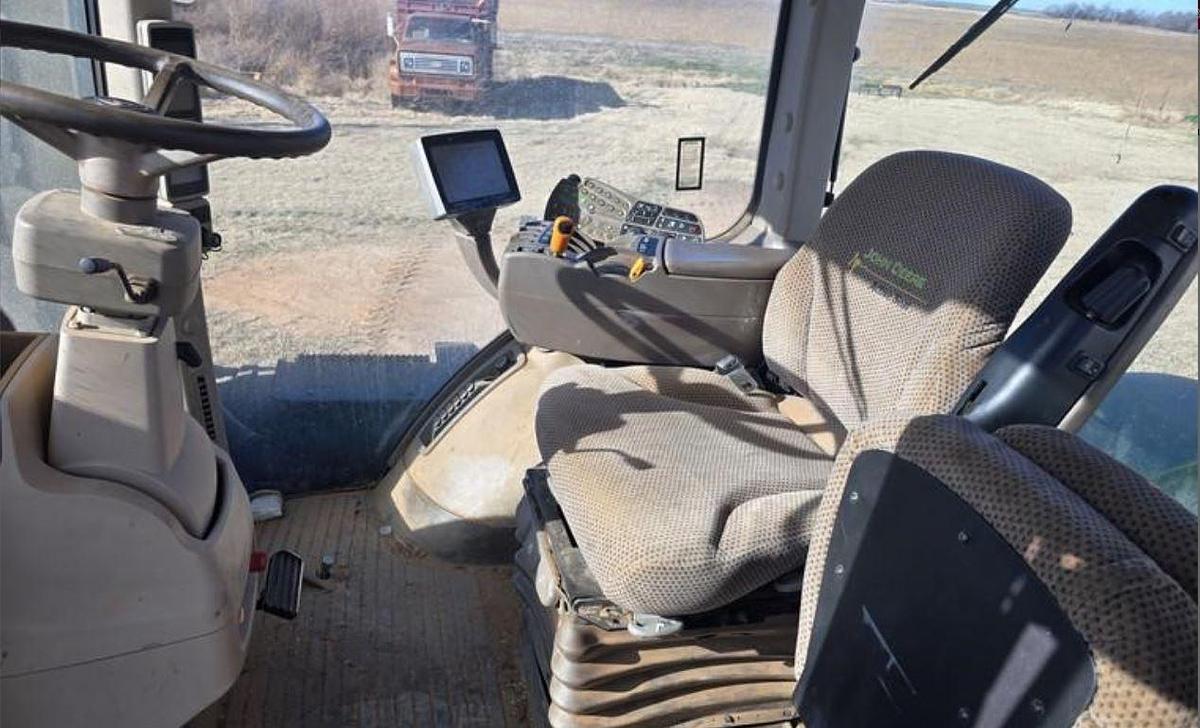 Used 2014 JOHN DEERE 9460R