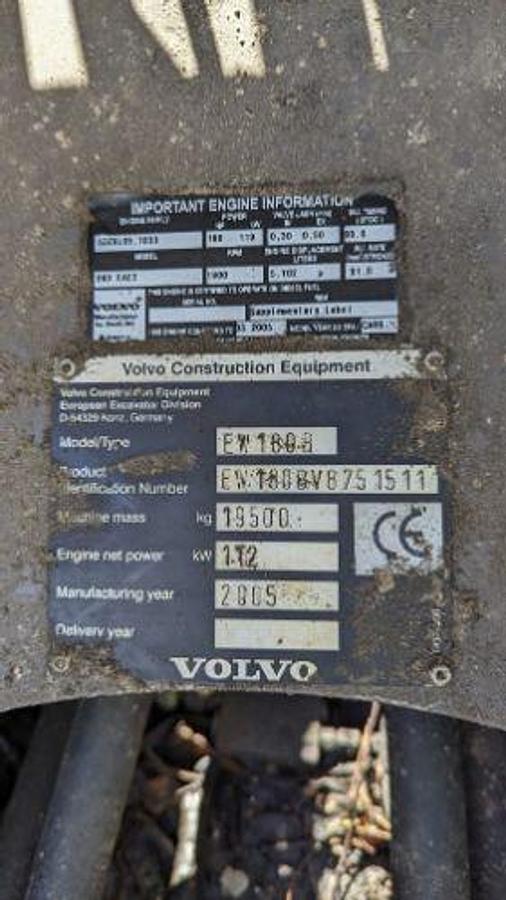 Used 2005 Volvo EW180B