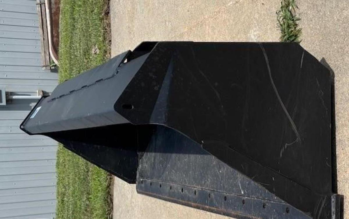 Used 2023 MASSEY FERGUSON 2860M