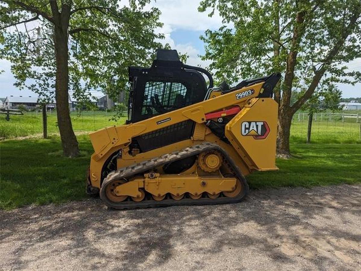Used 2022 Caterpillar 299D3 XE