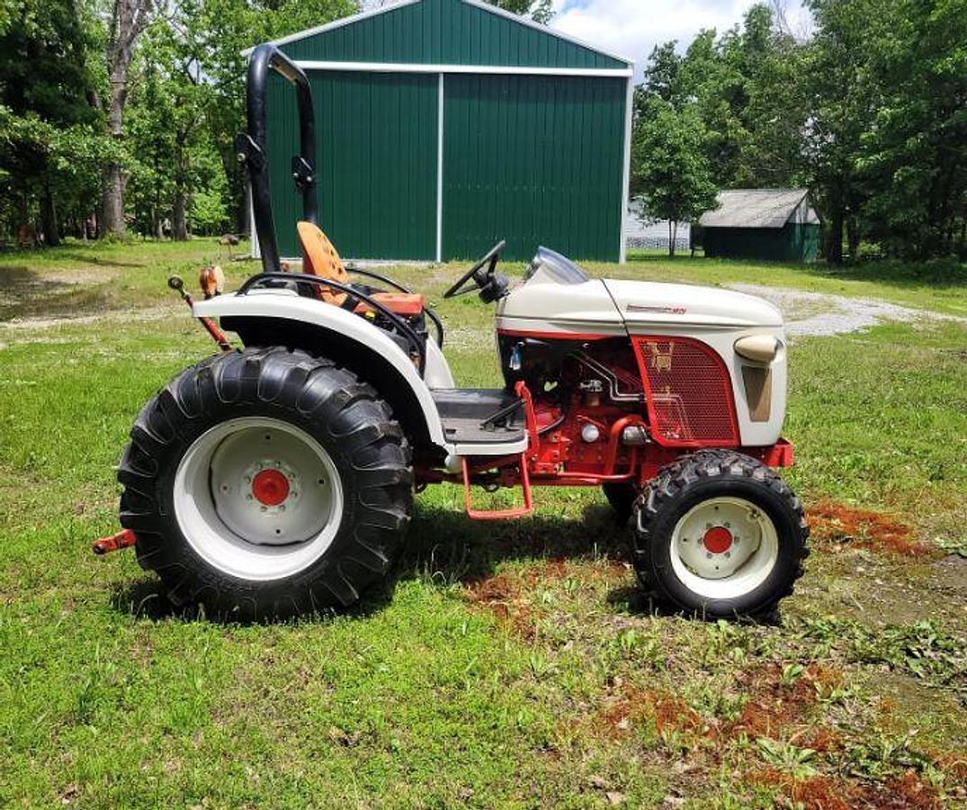 Used 2010 New Holland Boomer 8N