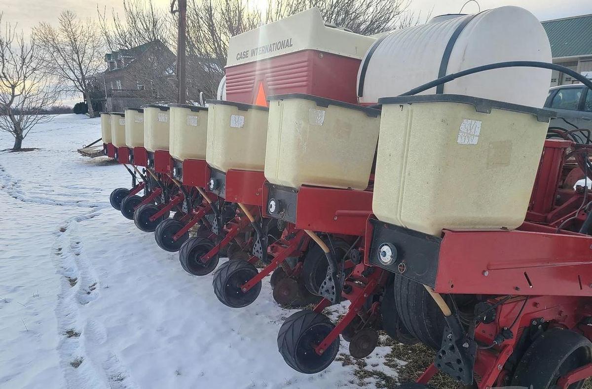 Used 1993 CASE IH 900 Planter