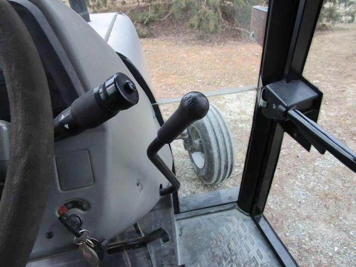 Used 1999 WHITE 6410