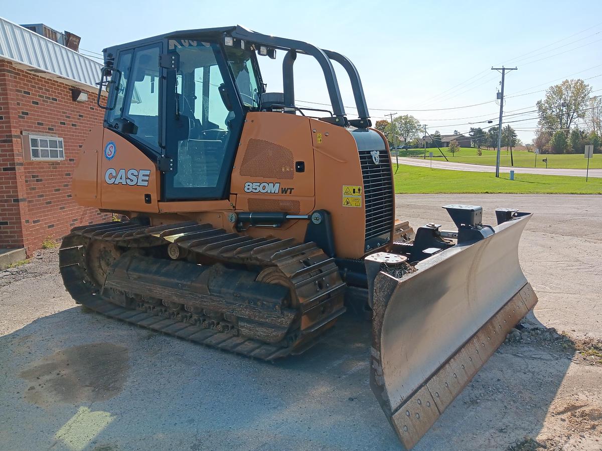 Used Case 850