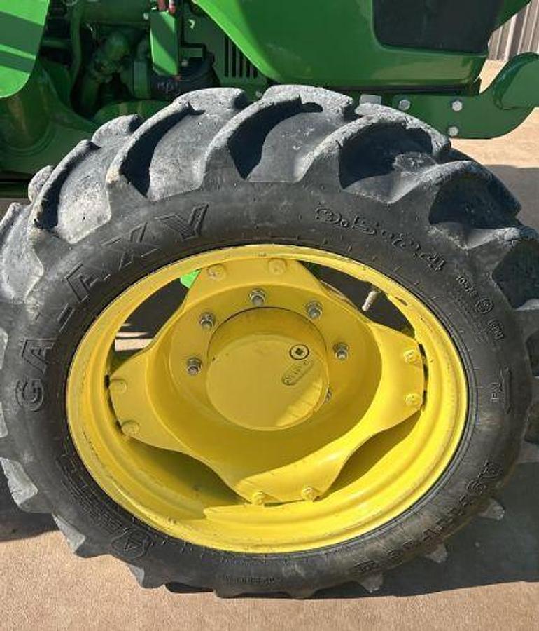 Used 2018 John Deere 5075E