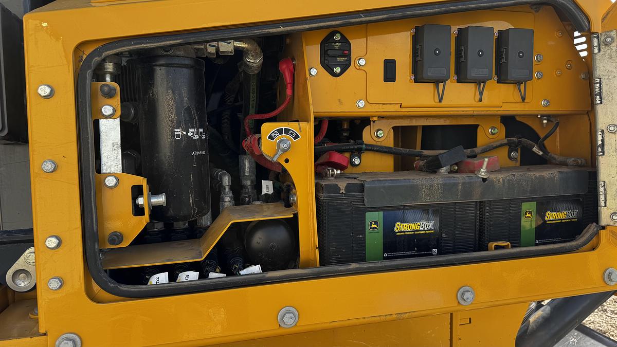 Used 2022 John Deere 700L XLT Crawler Dozer