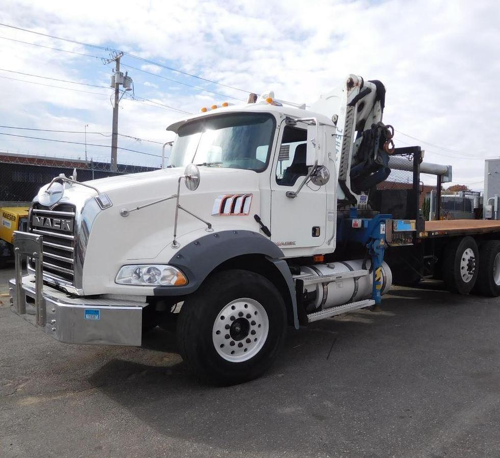 Used 2009 CORMACH 28200E4 ASC MOUNTED ON 2009 MACK GRANITE GU813